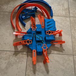 Hot wheels Track 