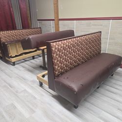 3 Bench Seats With 6 Seating Positions 