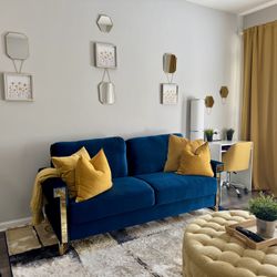 Everything Must Go In Picture 