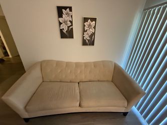 Muebles grandes de 2 asientos y de 3 asientos.