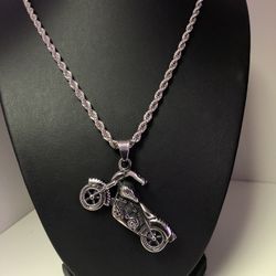 26 "Modern Chain Loop with Stainless Steel Motorcycle Pendant