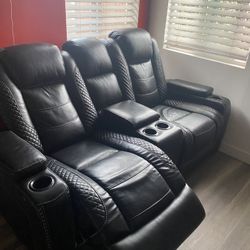 Leather Recliner Sofas
