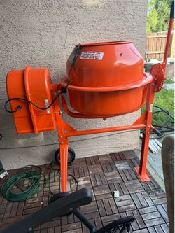 3.5 Cu. Ft. Electric Cement Mixer – Excellent Condition