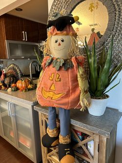 Pumpkin Scarecrow Stuffed Decoration 