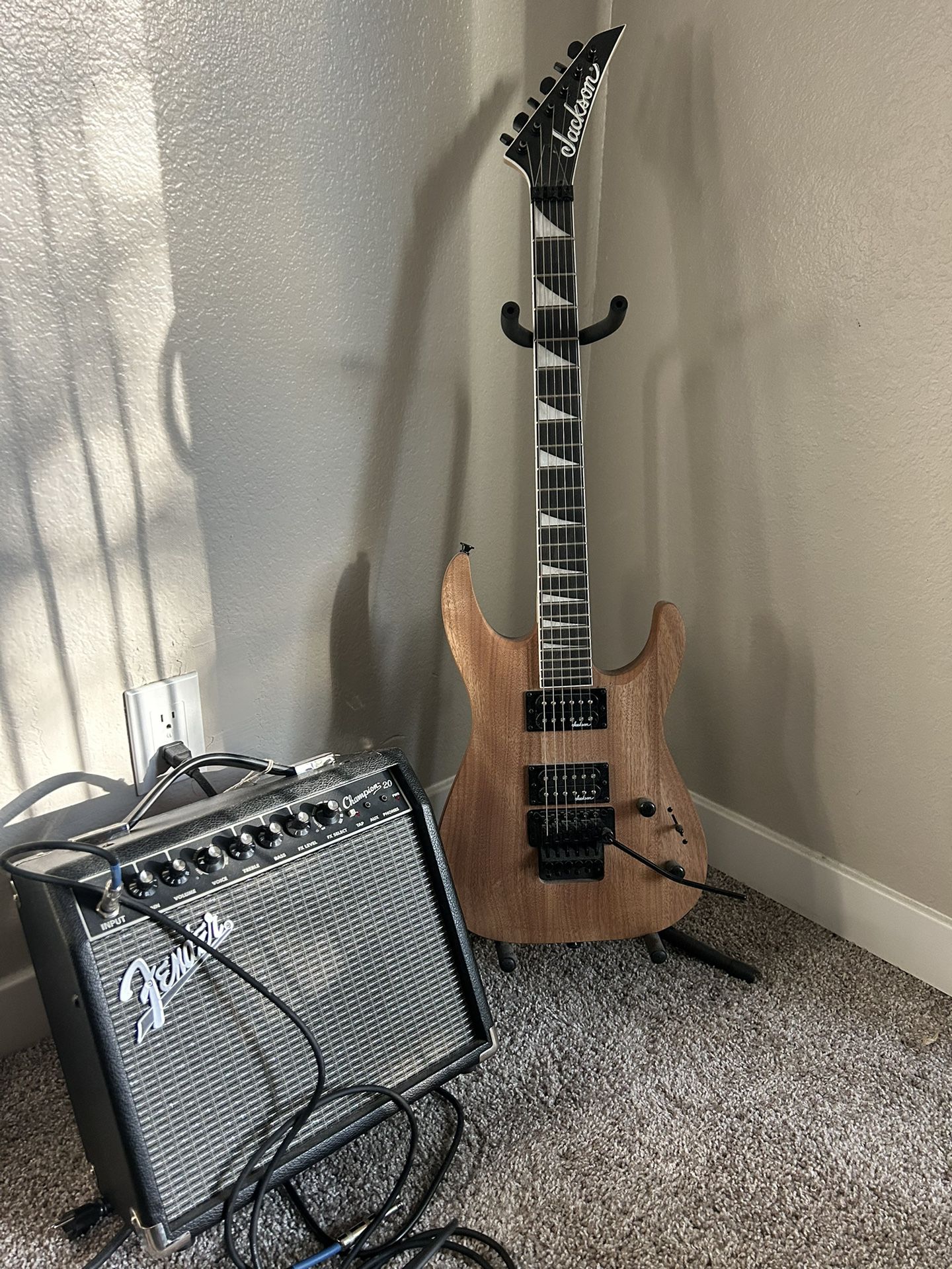 Electric Guitar With Stand And Amp
