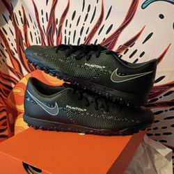  Black / Summit White  Turf Soccer Shoes  Brand New in Box