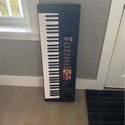 Yamaha Psr-F51 Keyboard