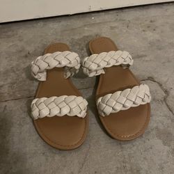 Women’s Sandals 