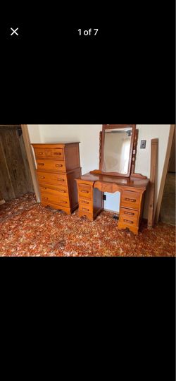 Antique bedroom set