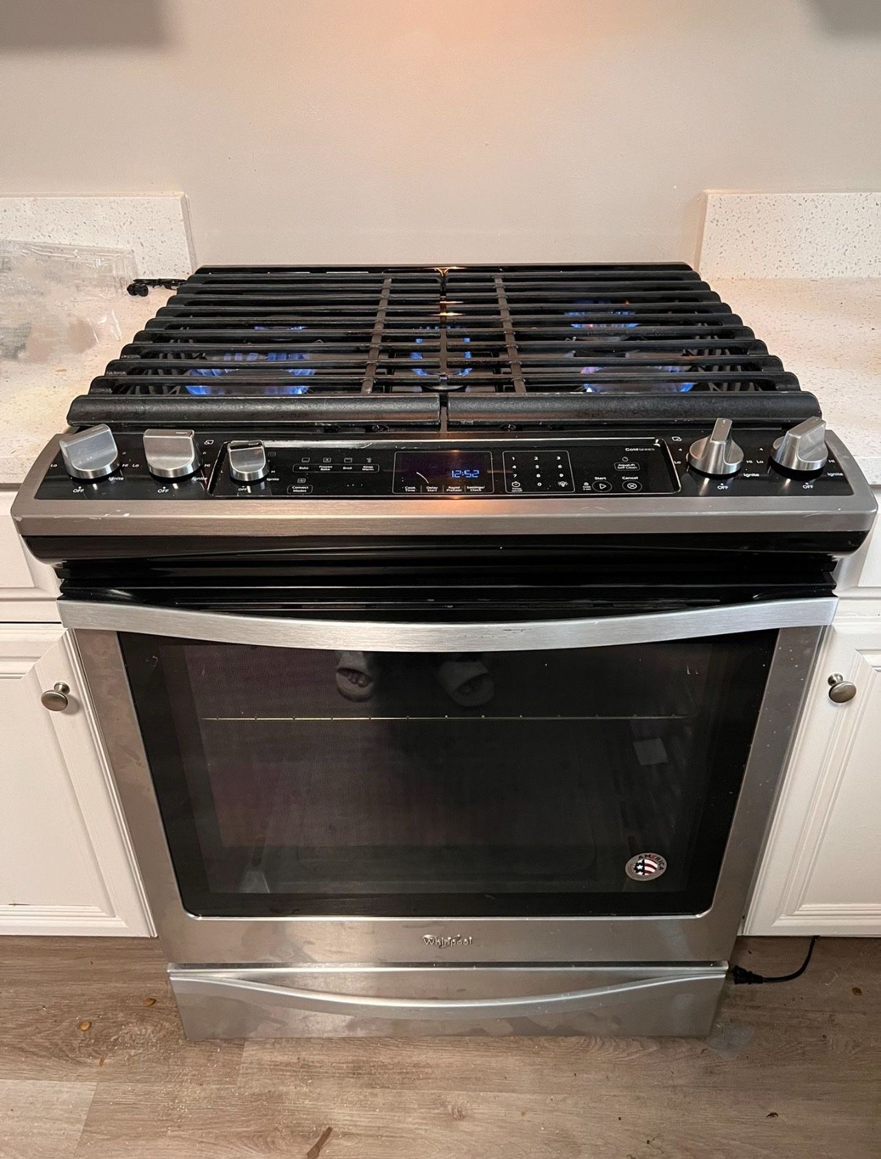 30” WHIRLPOOL SLIDE-IN GAS RANGE 5 BURNER W/CONVENTION OVEN STAINLESS “WORKS GREAT”