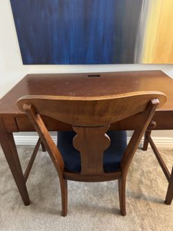 Ethan Allen Desk and Chair Set