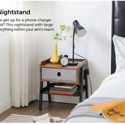 Industrial Nightstand, End Table with Metal Shelf, Side Table for Small Spaces, Wood Look Accent Furniture with Metal Frame