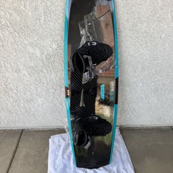 Hyperlite State Wakeboard with Frequency Bindings