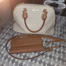 Mk Purse And Wallet 