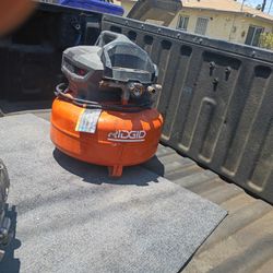 Rigid 6 Gallon  150 Psi