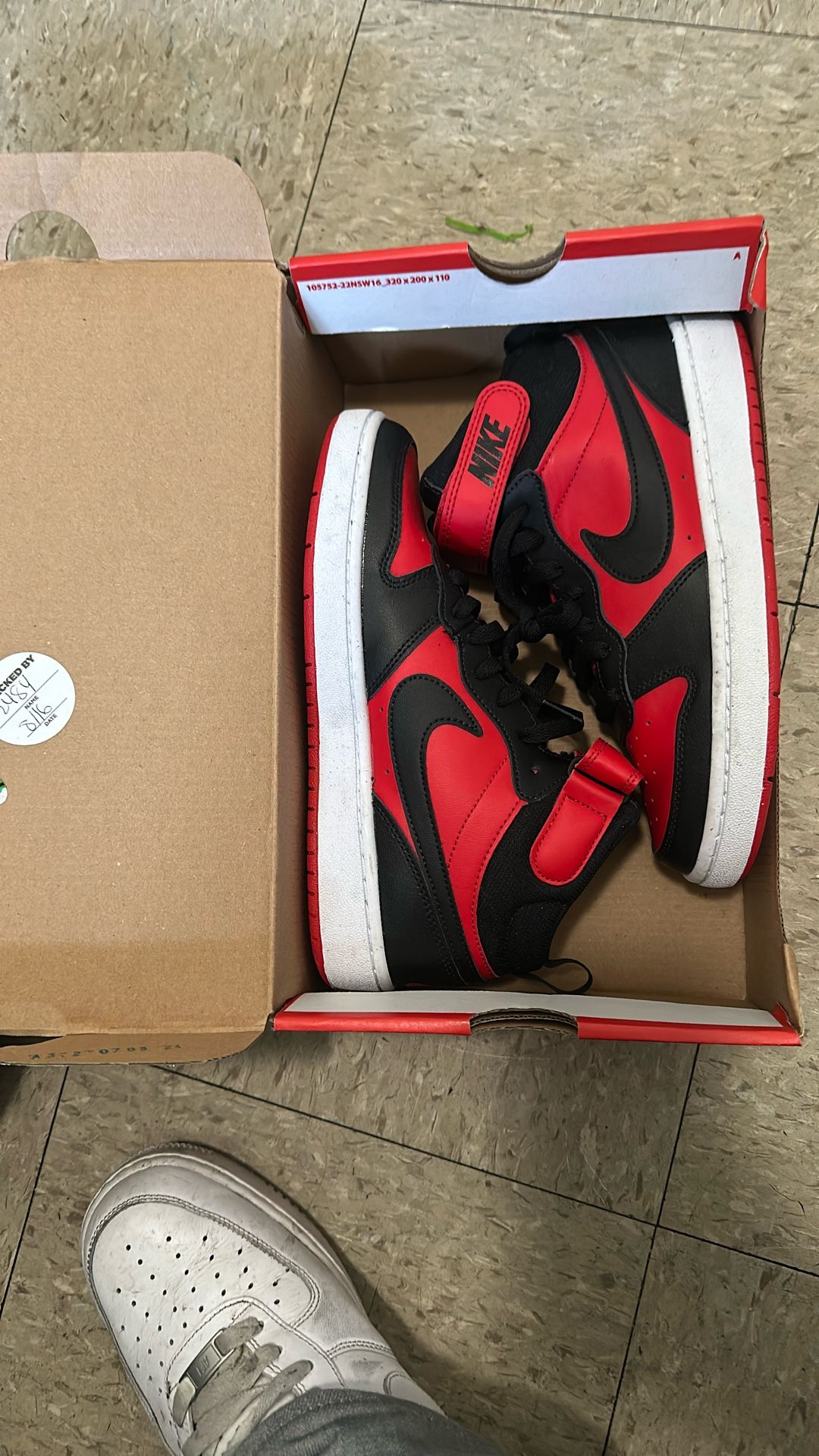 Nike mids 2