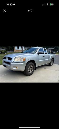 2007 Mitsubishi Raider