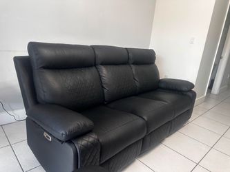 Juego de Sala de dos Piesas negro para 5 personas