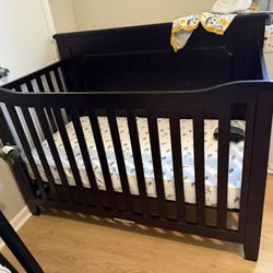 Baby Crib 