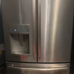 GE Refrigerator stainless Steel Double Door Only 475
