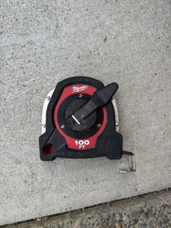Milwaukee 100ft tape measure