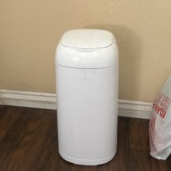 Free Genie Diaper Holder