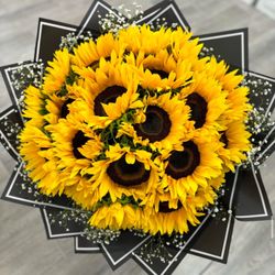 Flower Arrangements 