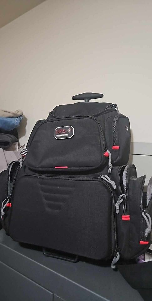 4 Slot Rolling Bag