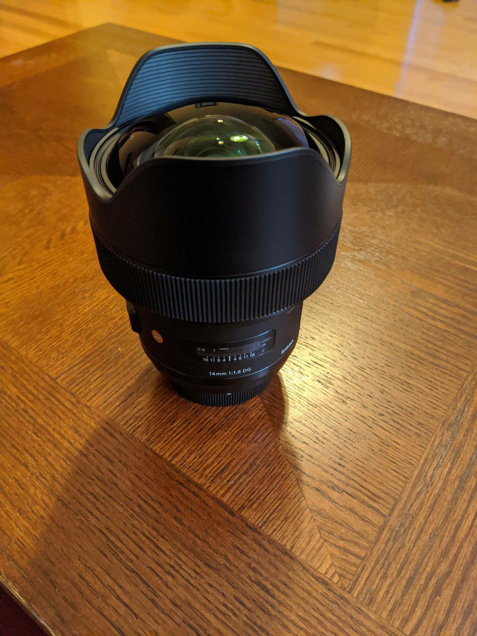 Sigma 14mm F1.8 DG Art - Nikon lens