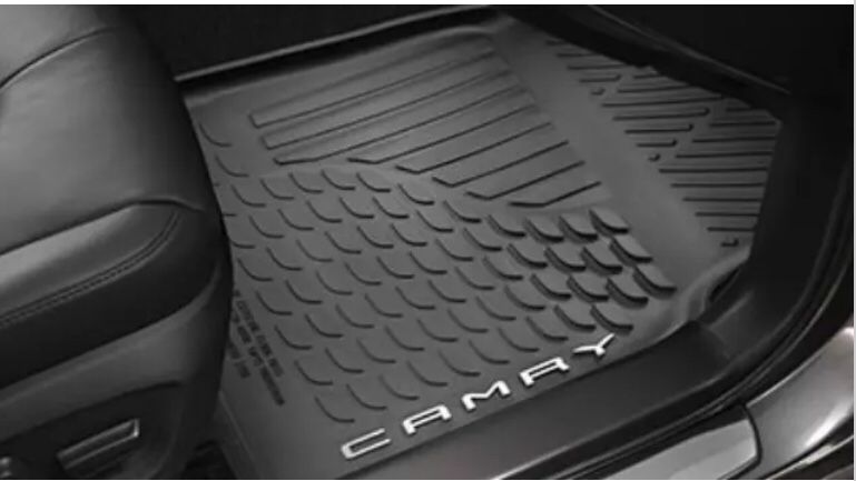 Toyota Camry - OEM Floor Mats and Trunk Cargo Tray (Mat) 5 piece Factory Set - 1 year old