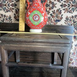 Vintage Chinese Vase 