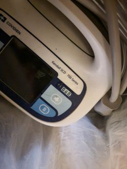 Kendall 700 Compression System