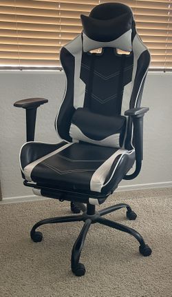 Gaming Chair Excellent Condition