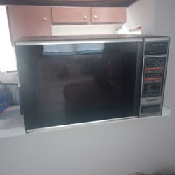 Panasonic Microwave Semi Nuevo 