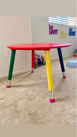 Kids table