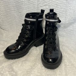 Woman Black Boots