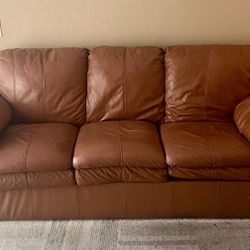 Leather sofa and loveseat