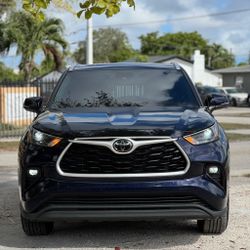 TOYOTA HIGHLANDER XLE SPORT UTILITY 4D