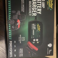 Battery Tender 1.25 Amp Battery Charger And Maintainer 