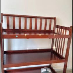 Baby Changing Table/Dresser/Storage-Great Condition