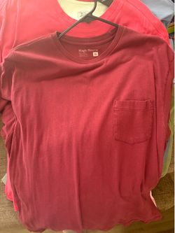 Men’s XL T-Shirt Bundle 5 Shirts