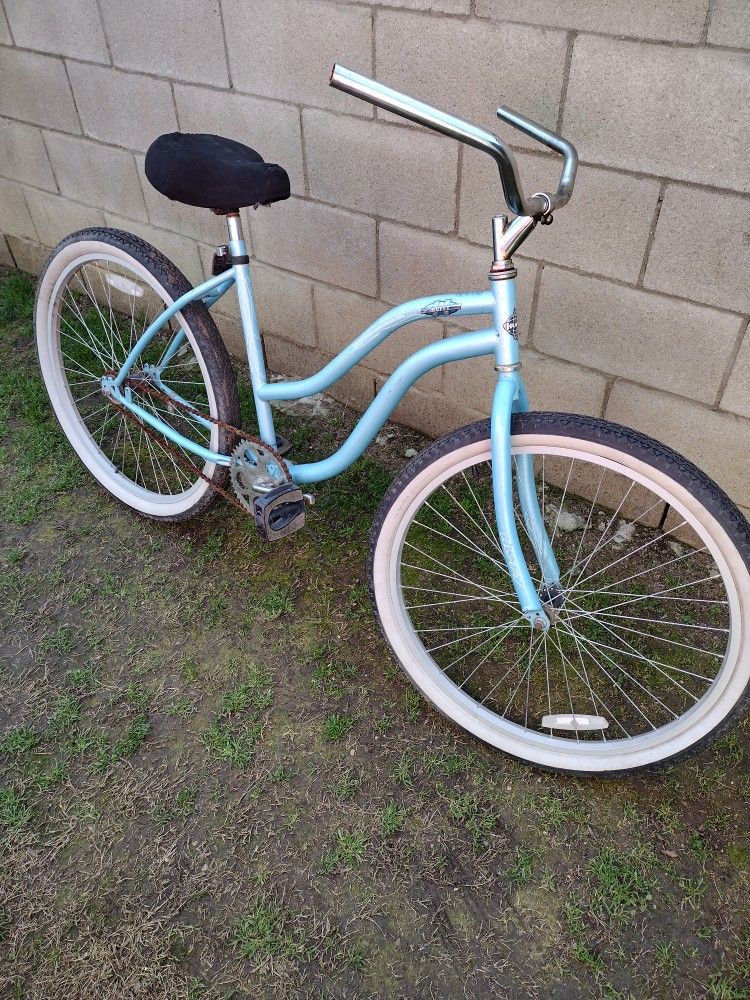 Bike $80 Pick Up Only In Bakersfield In The 93308 Area No Holds 