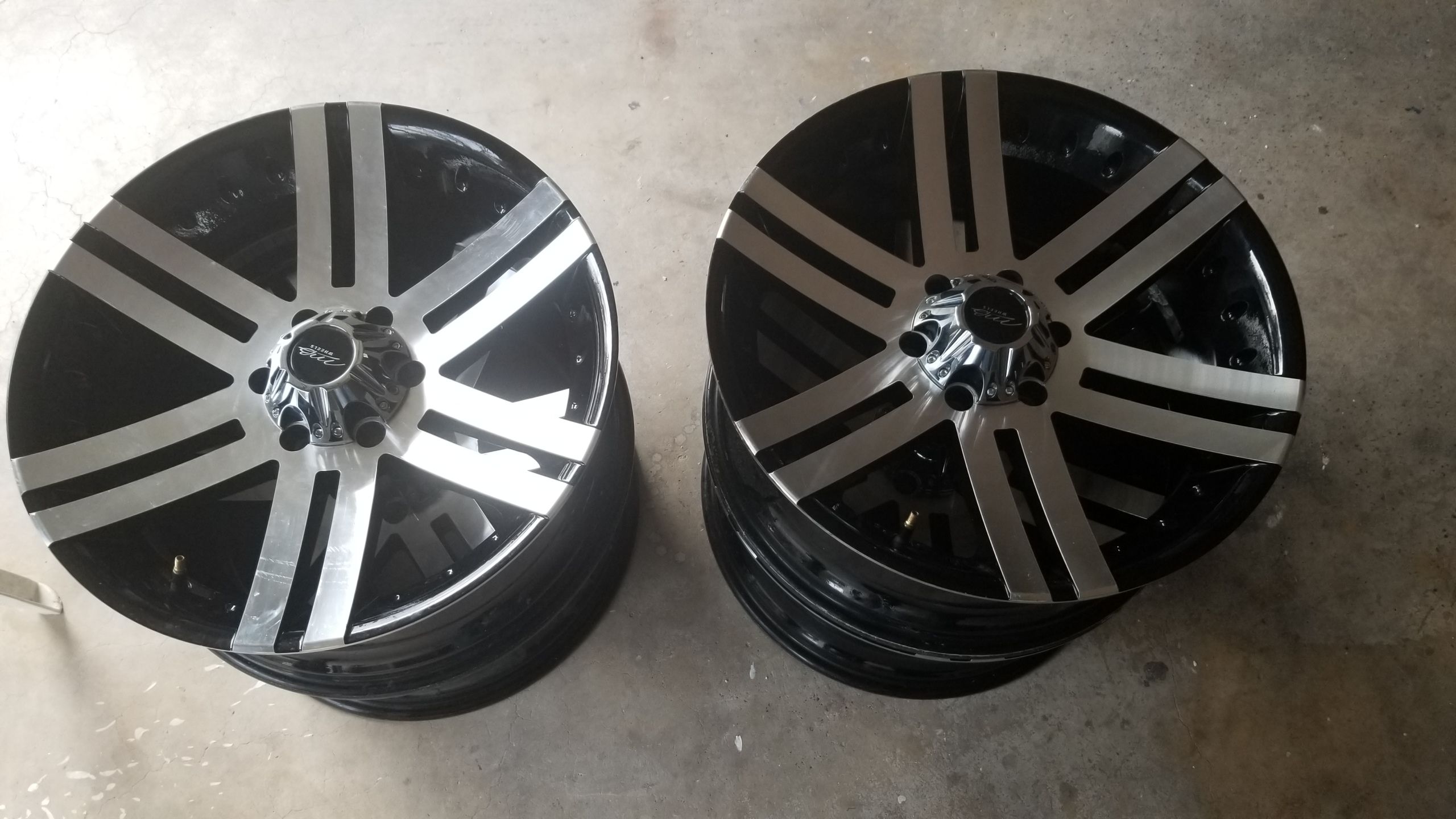 MB Vortex 20x9 (ONLY RIMS)