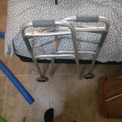 Cardinal Health Walker