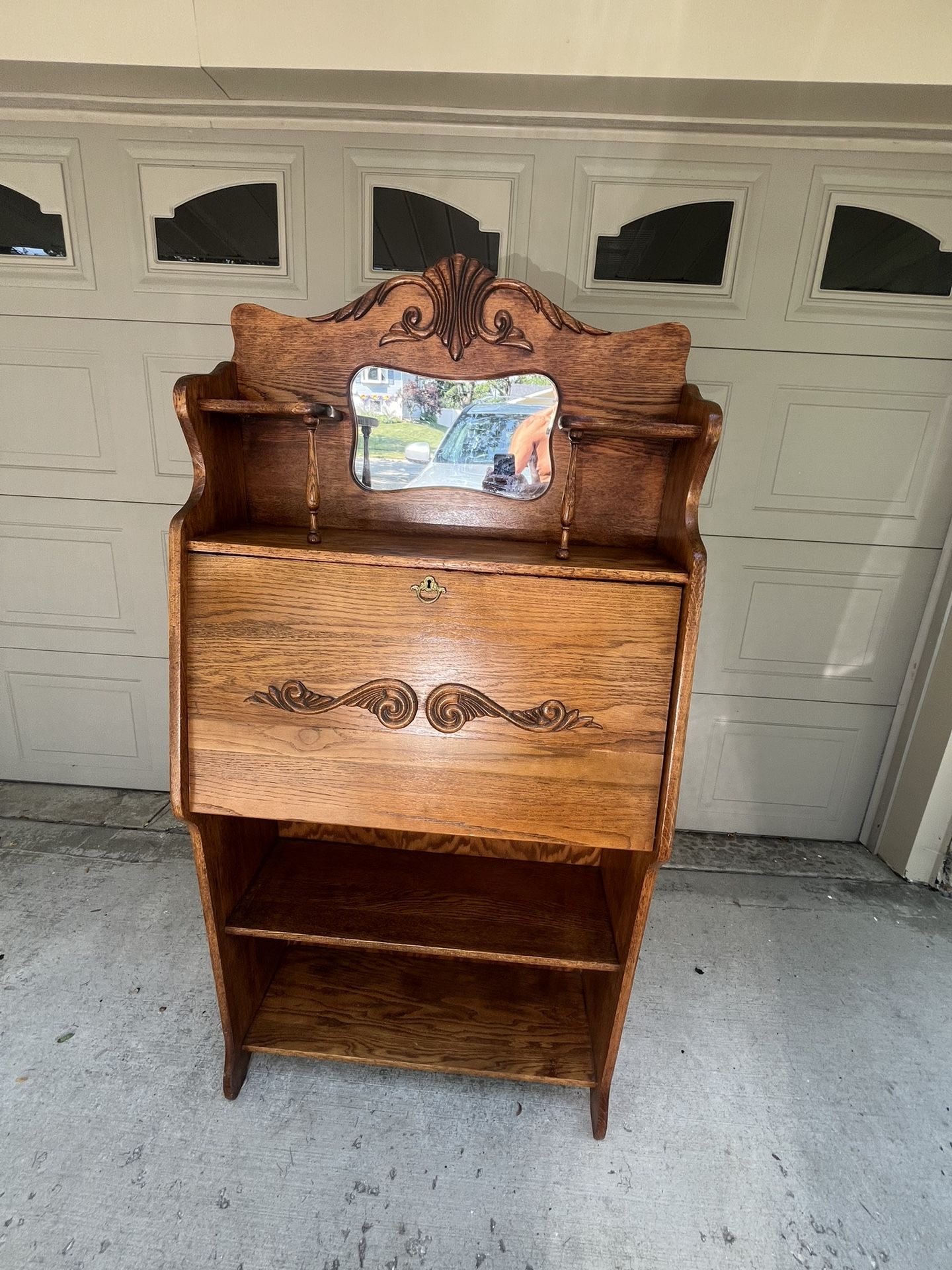 Antique 1910 solid Oak, Larkin soap company secretary desk/bookcase