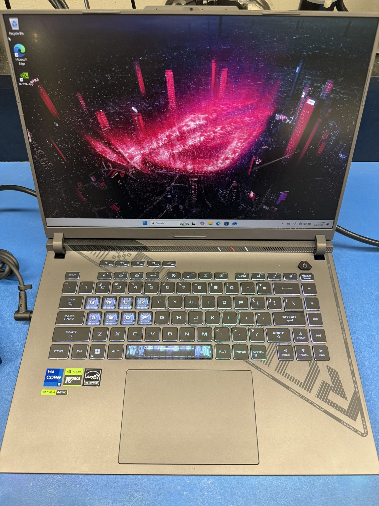 Asus ROG G16 Gaming Laptop