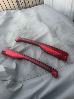 2021 To 2023 Toyota Venza Tailgate Lights