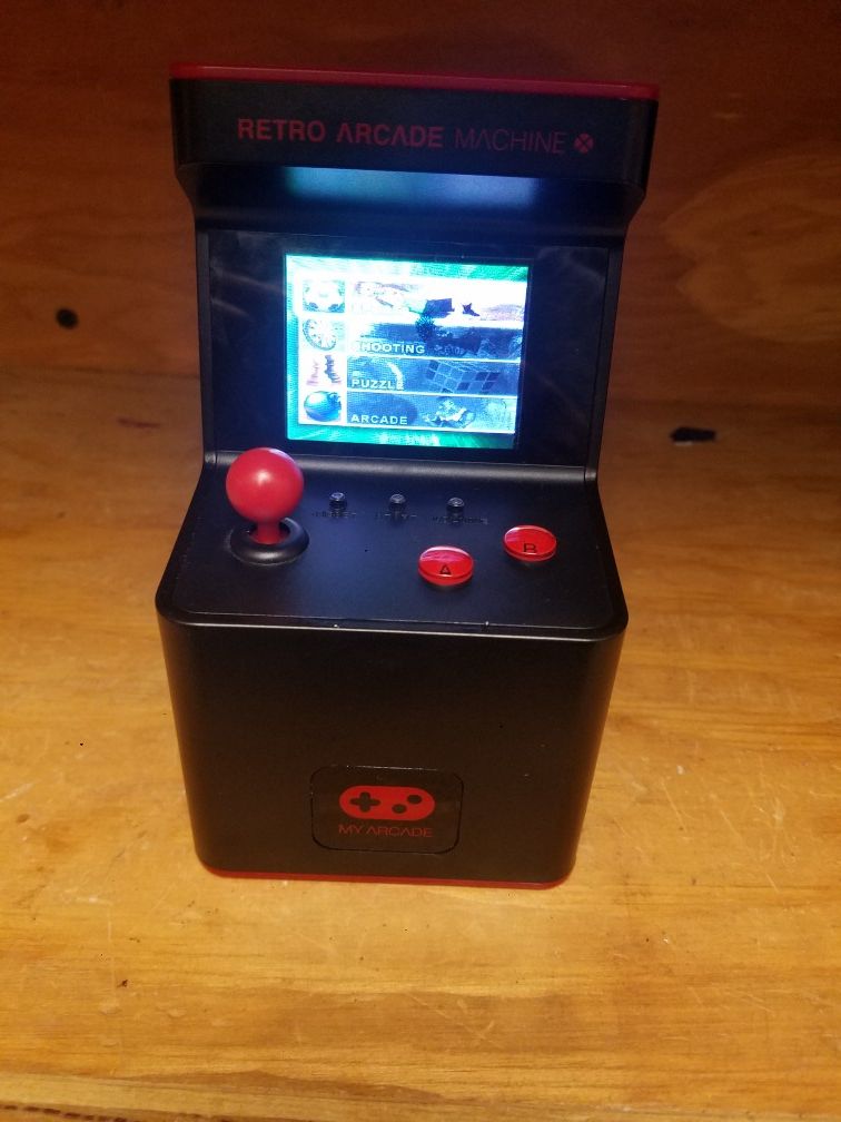 Stand alone arcade mini video game