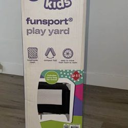 Cosco Kids Funsport Play Yard