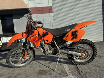 2004 SUZUKI DIRTBIKE
